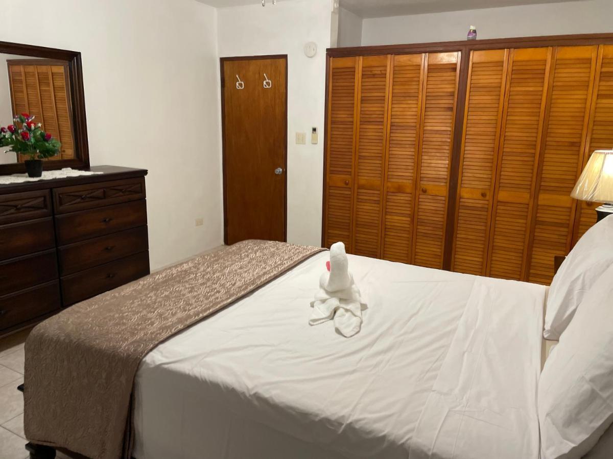 Luxurious One And Two Bedroom Villa Christianted Bagian luar foto