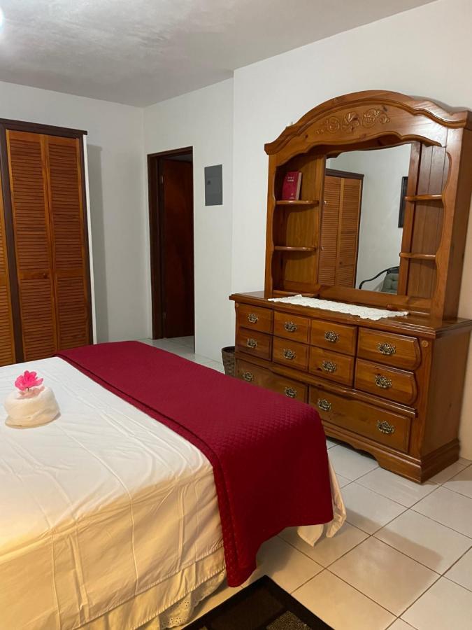 Luxurious One And Two Bedroom Villa Christianted Bagian luar foto