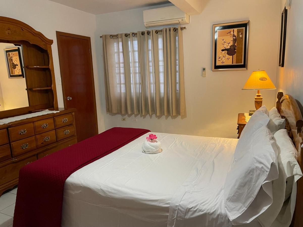 Luxurious One And Two Bedroom Villa Christianted Bagian luar foto