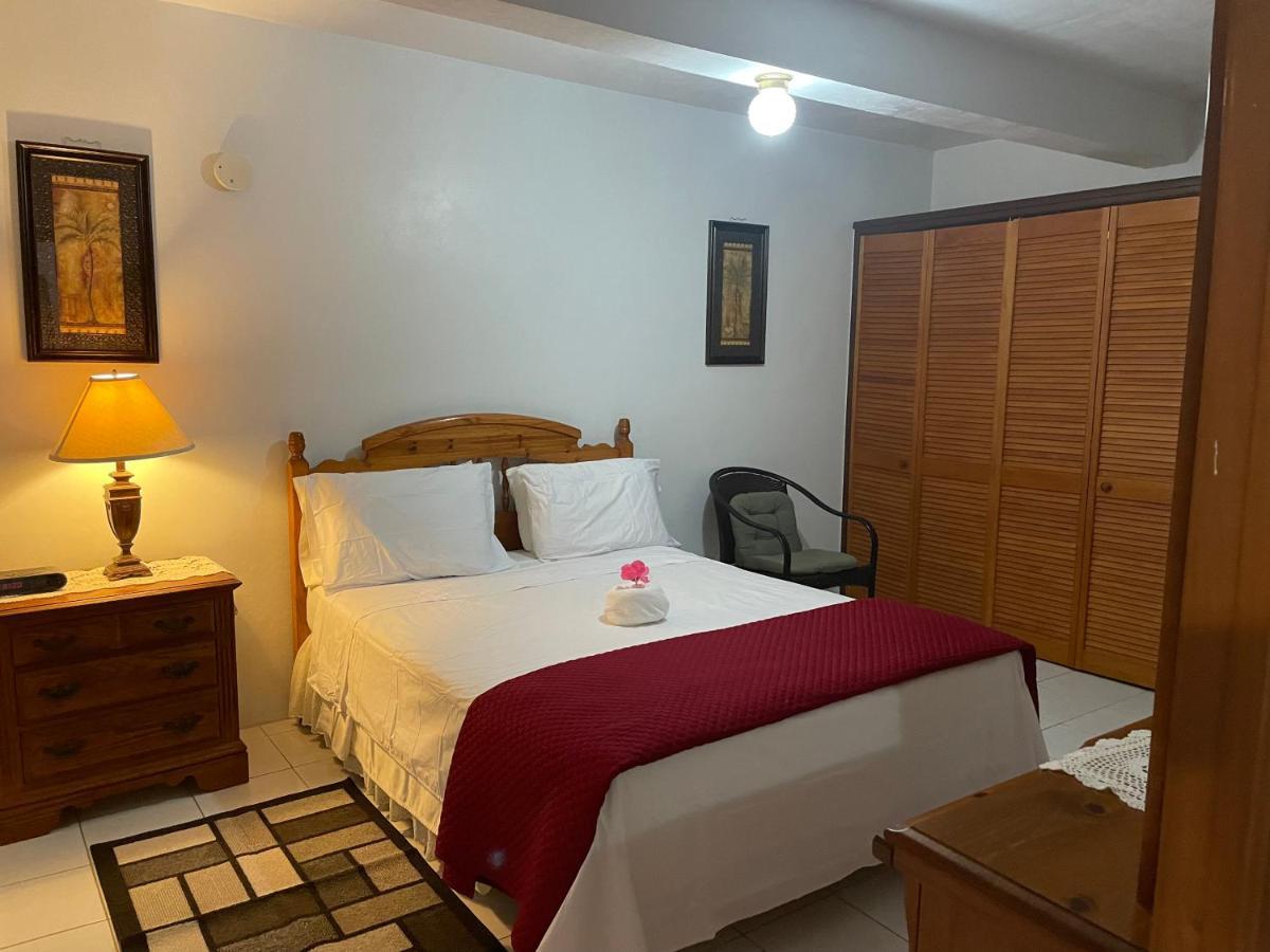 Luxurious One And Two Bedroom Villa Christianted Bagian luar foto