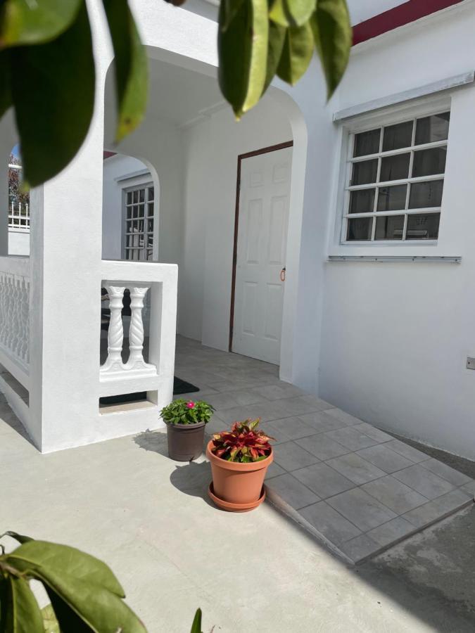 Luxurious One And Two Bedroom Villa Christianted Bagian luar foto